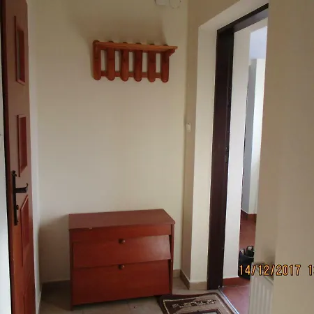 Apartment U Adama